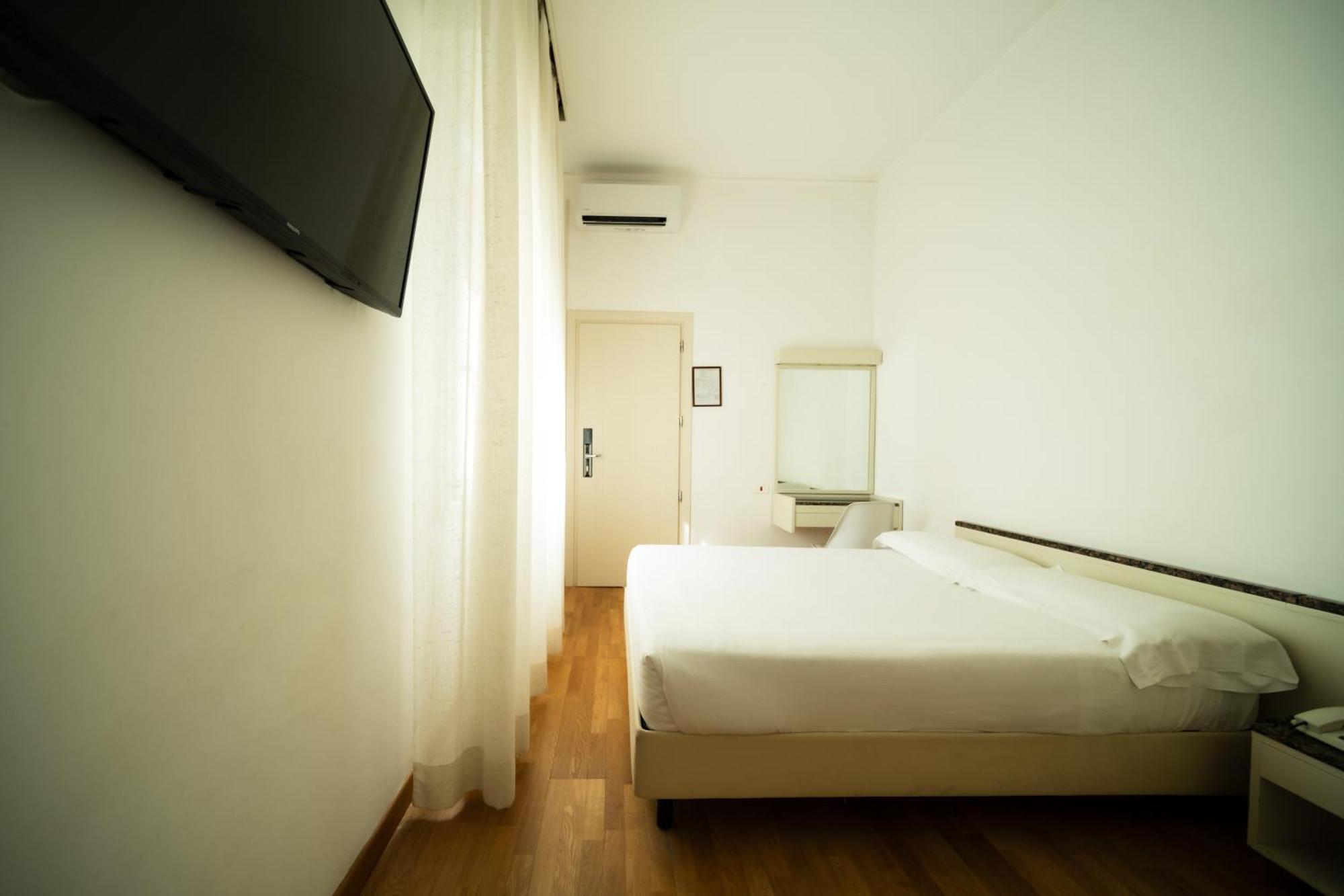 Hotel Rosabianca Ρίμινι Εξωτερικό φωτογραφία