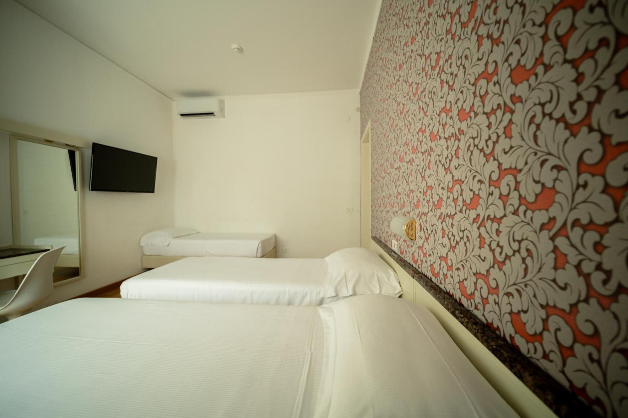 Hotel Rosabianca Ρίμινι Εξωτερικό φωτογραφία