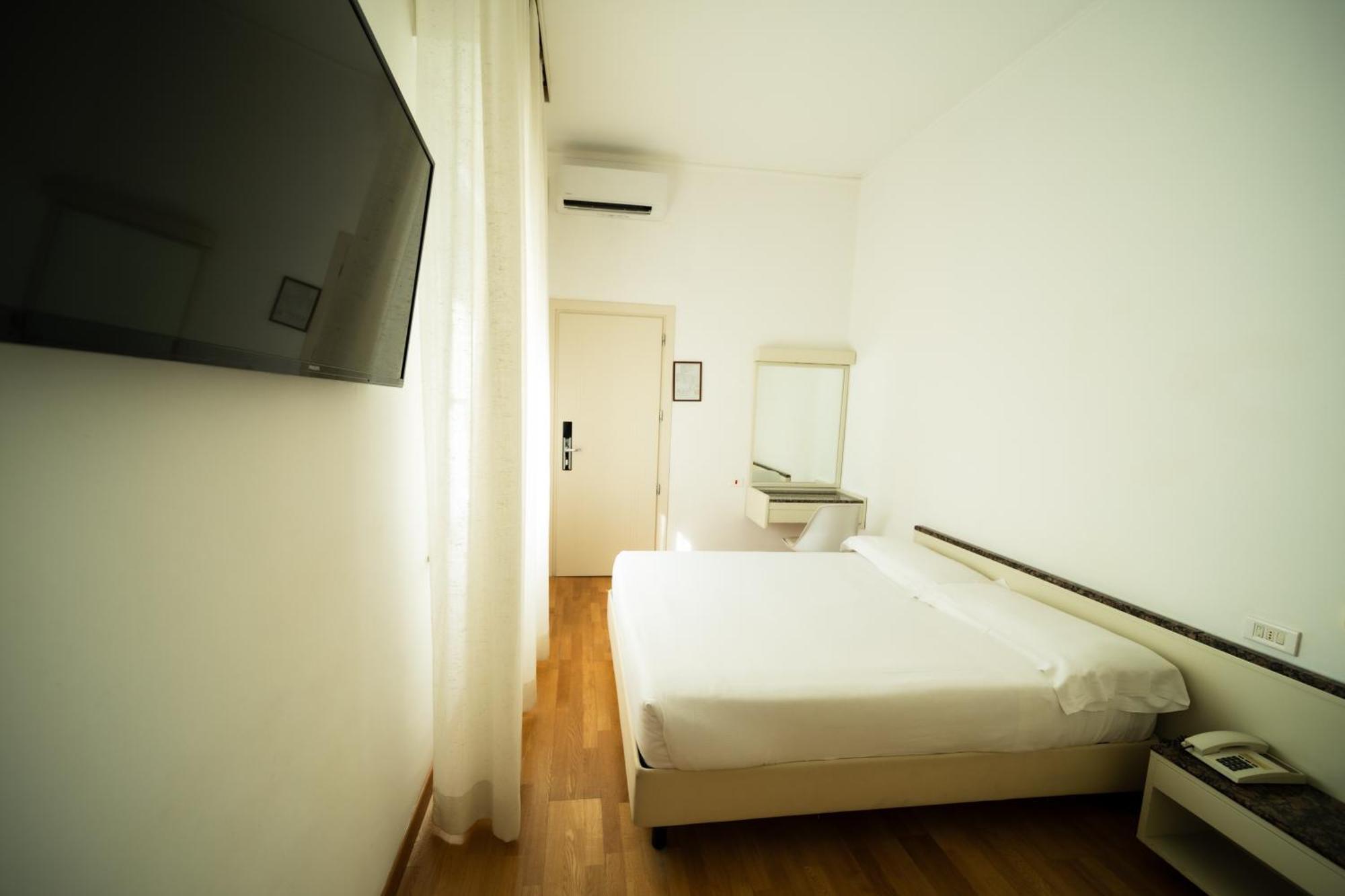 Hotel Rosabianca Ρίμινι Εξωτερικό φωτογραφία
