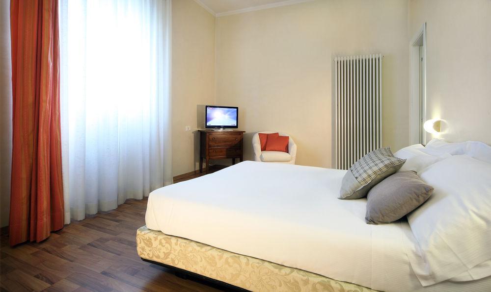 Hotel Rosabianca Ρίμινι Εξωτερικό φωτογραφία